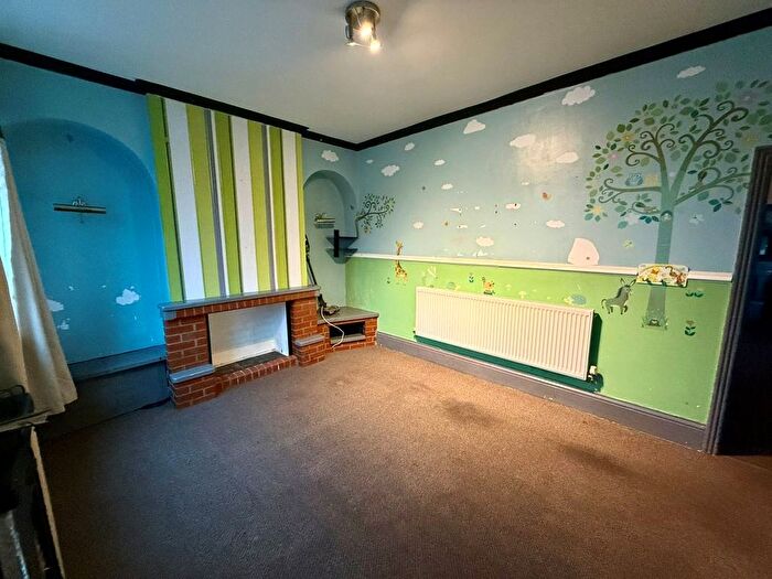 3 Bedroom End Of Terrace House For Sale In Colville Street, Stoke-On-Trent, Staffordshire, ST4