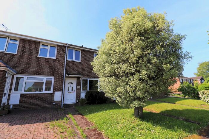 2 Bedroom Terraced House To Rent In Cranbourne Park, Hedge End, SO30