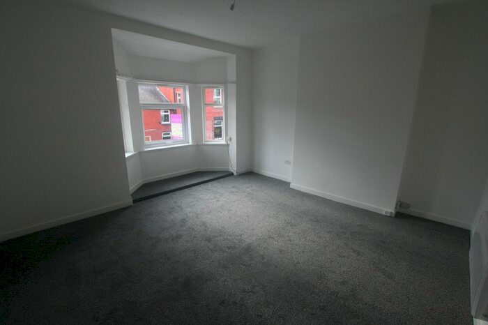 1 Bedroom Flat To Rent In Exeter Road, Ellesmere Port, Cheshire., CH65