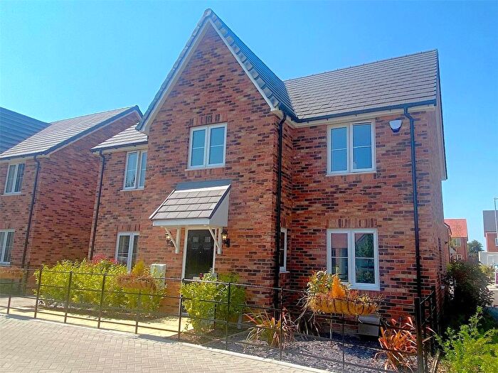 4 Bedroom Detached House For Sale In London Road, Sholden, Deal, Kent, CT14