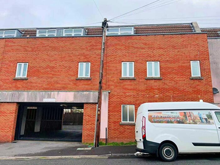 2 Bedroom Flat To Rent In , Victoria Place, Pilemarsh, Bristol, BS5