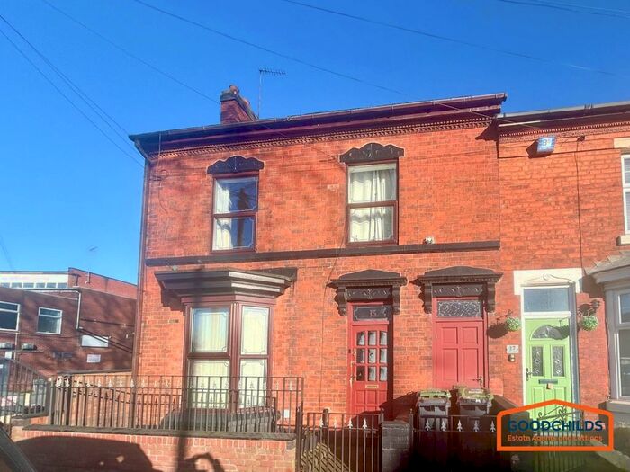 1 Bedroom Flat To Rent In Harrison Street, Bloxwich, WS3