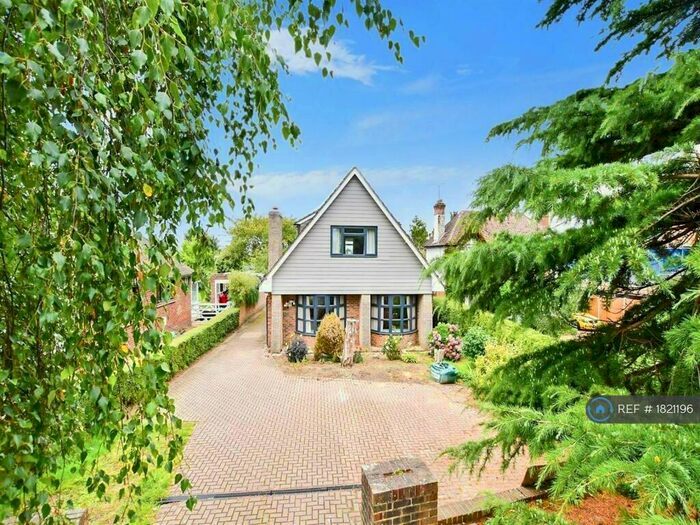 4 Bedroom Detached House To Rent In Heath Road, Boughton Monchelsea, Maidstone, ME17