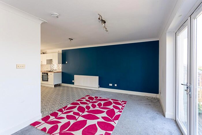 3 Bedroom End Of Terrace House For Sale In East Brae, East Wemyss, KY1