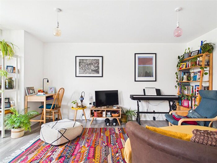 2 Bedroom Apartment For Sale In Old Pump House Close, Bristol, BS13