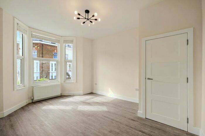 1 Bedroom Flat To Rent In Portnall Road, London, W9