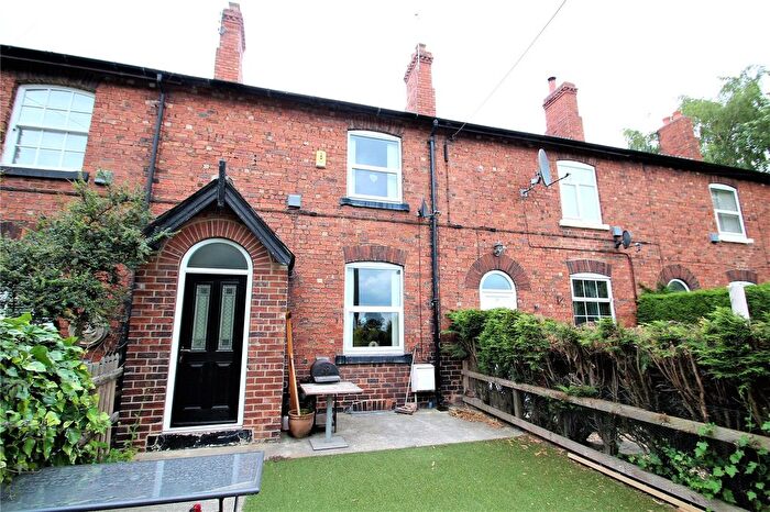 3 Bedroom Terraced House To Rent In Weeland Road, Hensall, Goole, North Yorkshire, DN14