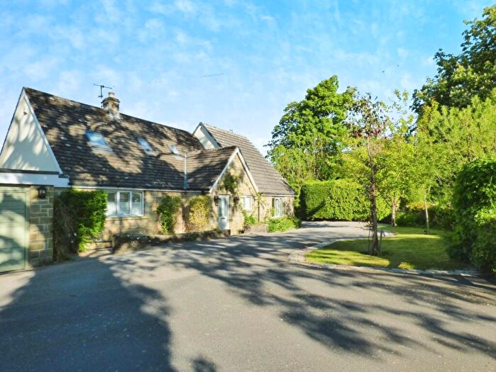 4 Bedroom Detached Bungalow For Sale In Willow Croft, Stirton. Skipton, BD23