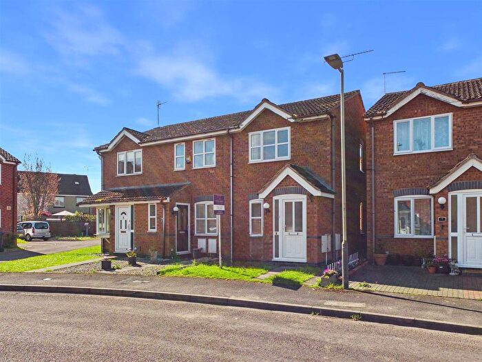 2 Bedroom Property To Rent In Attwood Close, Cheltenham, GL51