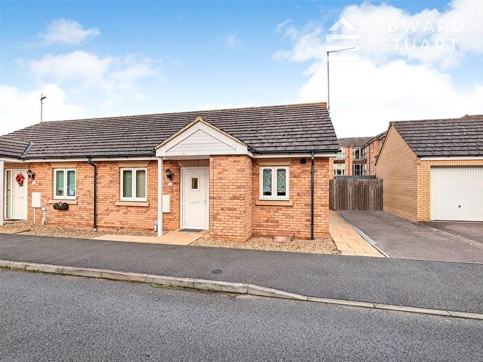 2 Bedroom Bungalow For Sale In Whitby Avenue, Eye, Peterborough, Cambridgeshire, PE6
