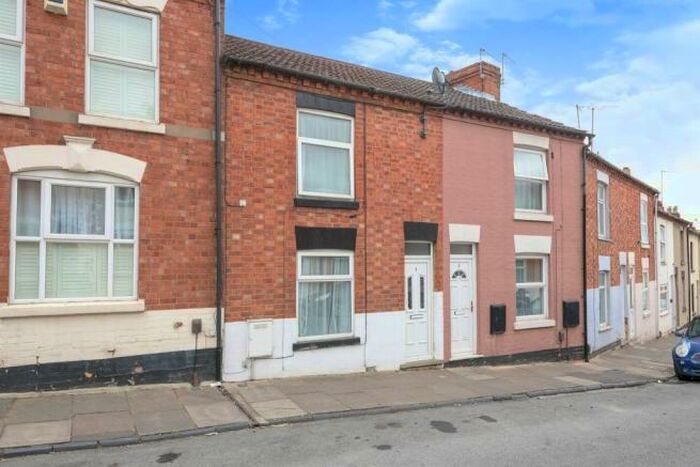 2 Bedroom House To Rent In Salisbury Street, Northampton, NN2