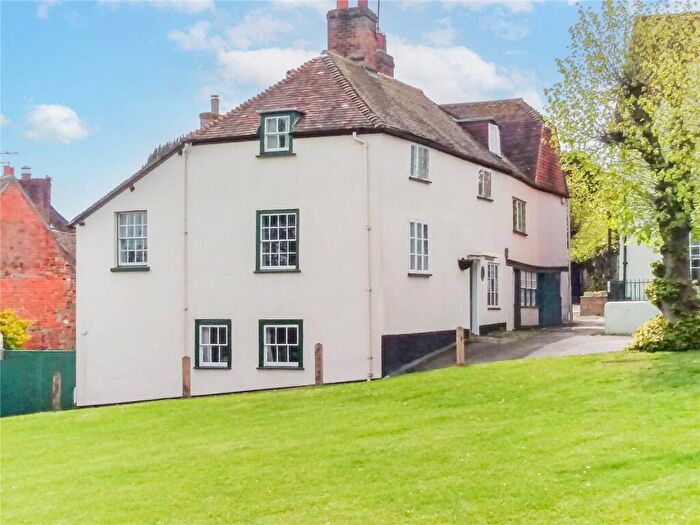 4 Bedroom End Of Terrace House For Sale In The Green, Marlborough, Wiltshire, SN8