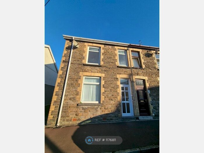 3 Bedroom Terraced House To Rent In Williams Avenue, Resolven, Neath SA11