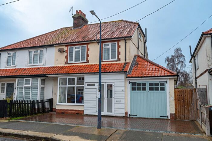 3 Bedroom Semi Detached House For Sale In Looe Road, Felixstowe, IP11