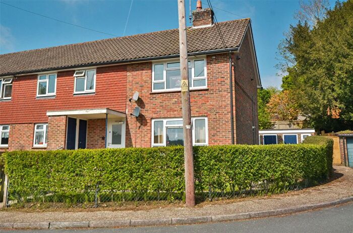 2 Bedroom Flat For Sale In Greatpin Croft, Fittleworth, Pulborough, West Sussex, RH20