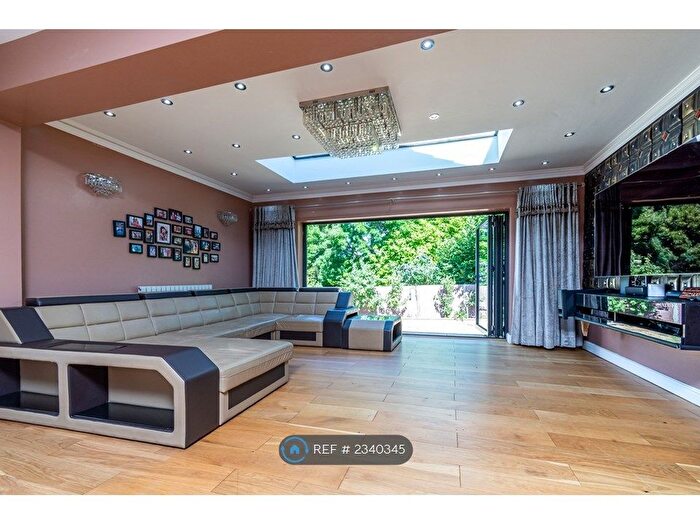 4 Bedroom Detached House To Rent In Beaumont Road, Purley, CR8