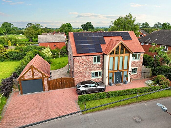 4 Bedroom Detached House For Sale In Hawick House, Waters Upton, TF6