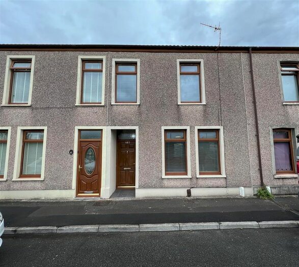 3 Bedroom Property To Rent In Water Street, Port Talbot, SA12