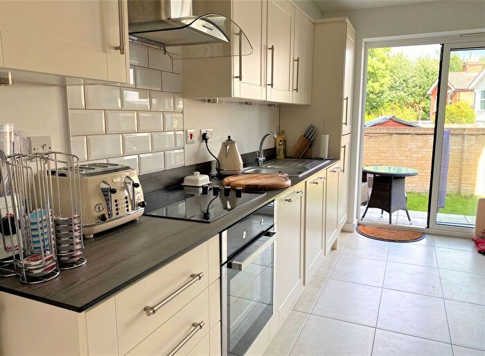 3 Bedroom Semi Detached House To Rent In Rectory Lane, Ashtead, KT21