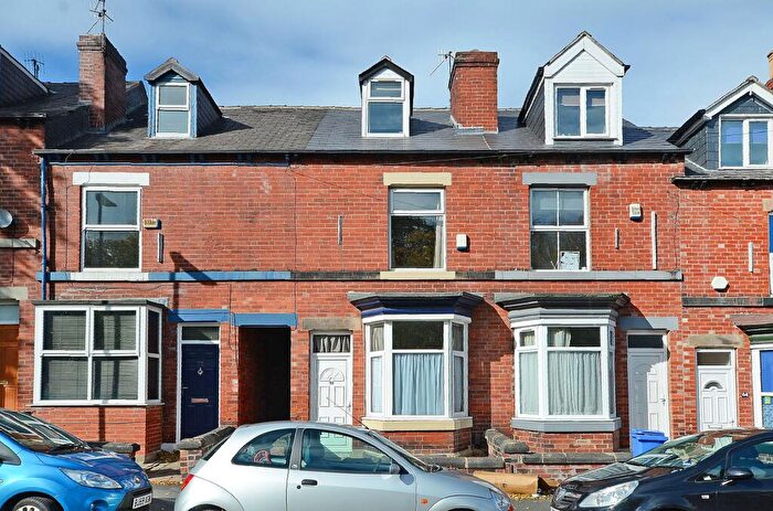4 Bedroom Terraced House To Rent In Stalker Lees Road, Sheffield, S11