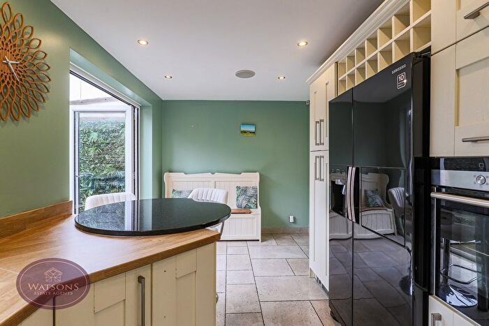 2 Bedroom Semi-Detached House For Sale In Nottingham Road, Nuthall, Nottingham, NG16
