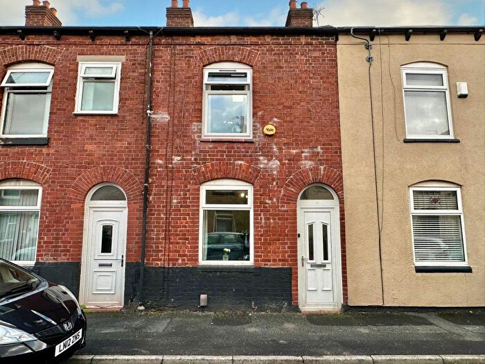 2 Bedroom Terraced House For Sale In Hulton Street, Failsworth, Manchester, M35