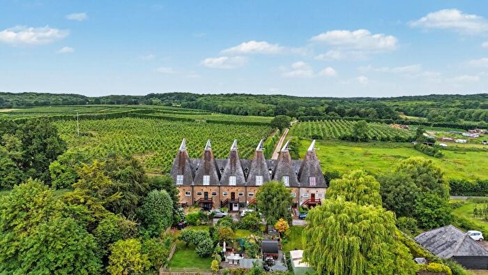 5 Bedroom Terraced House For Sale In Denstead Oast, Denstead Lane, Chartham Hatch, Canterbury, Kent, CT4