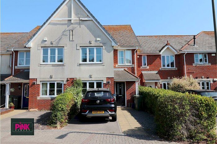 4 Bedroom Terraced House To Rent In Kirpal Road, Baffins, PO3