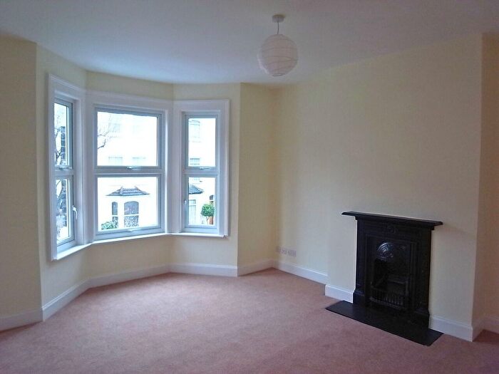 1 Bedroom Flat To Rent In Delaford Street, London, SW6