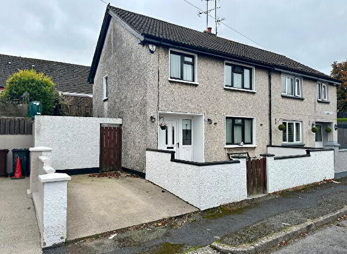 3 Bedroom Semi-Detached House For Sale In Carnagat Park, Newry, BT35