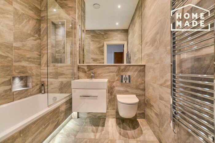 2 Bedroom Apartment To Rent In Muswell Hill, London, N10