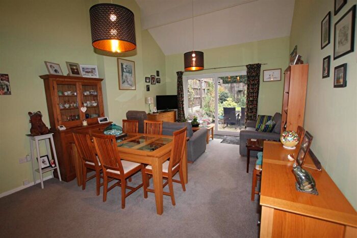 4 Bedroom Detached House For Sale In Highcliffe Drive, Eastleigh, SO50