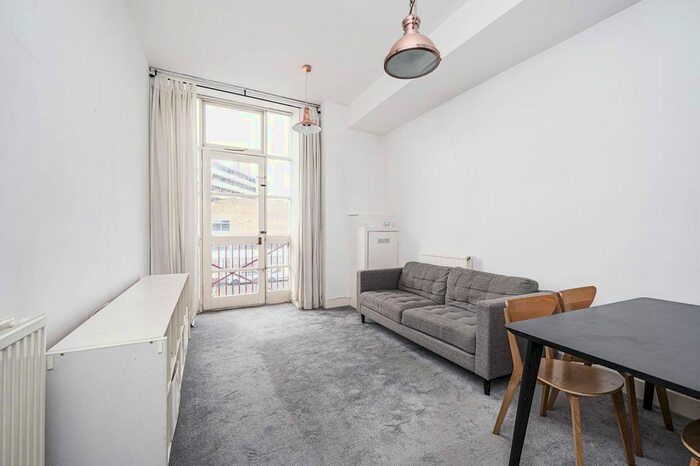 2 Bedroom Flat To Rent In Wharf Place, Bethnal Green, London, E2