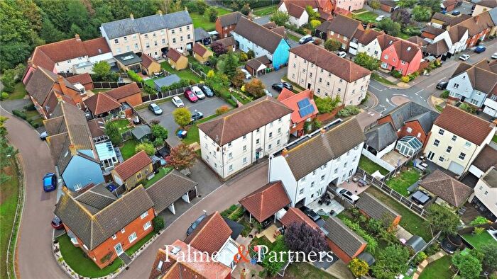 1 Bedroom Apartment For Sale In Meggy Tye, Chelmer Village, Chelmsford, Essex, CM2