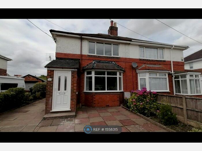 2 Bedroom Semi-Detached House To Rent In Fenpark Road, Stoke-On-Trent, ST4