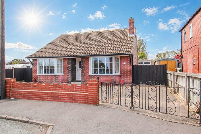 2 Bedroom Detached Bungalow For Sale In Parker Avenue, Altofts, WF6