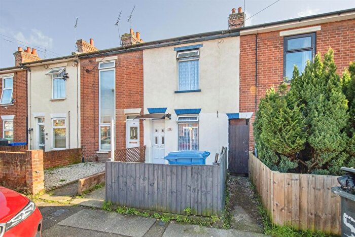 3 Bedroom Terraced House For Sale In Windsor Road, Ipswich, IP1
