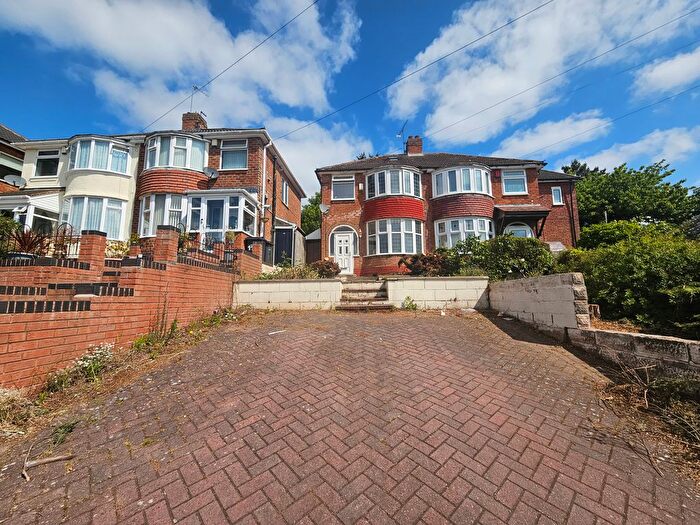 3 Bedroom Semi-Detached House To Rent In Dorrington Road, Birmingham, B42