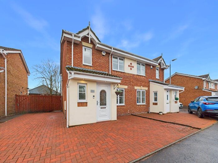 3 Bedroom Semi Detached House For Sale In Blair Atholl Grove, Hamilton, ML3