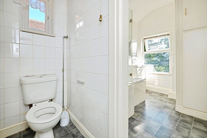 2 Bedroom End Of Terrace House For Sale In Ada Road, Yardley, Birmingham, West Midlands, B25