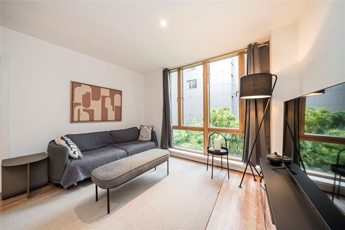 2 Bedroom Flat To Rent In Drysdale Street, London, N1