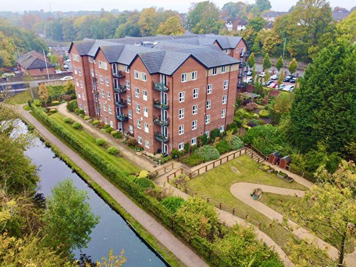 2 Bedroom Apartment For Sale In The Folds, School Brow, Romiley, SK6