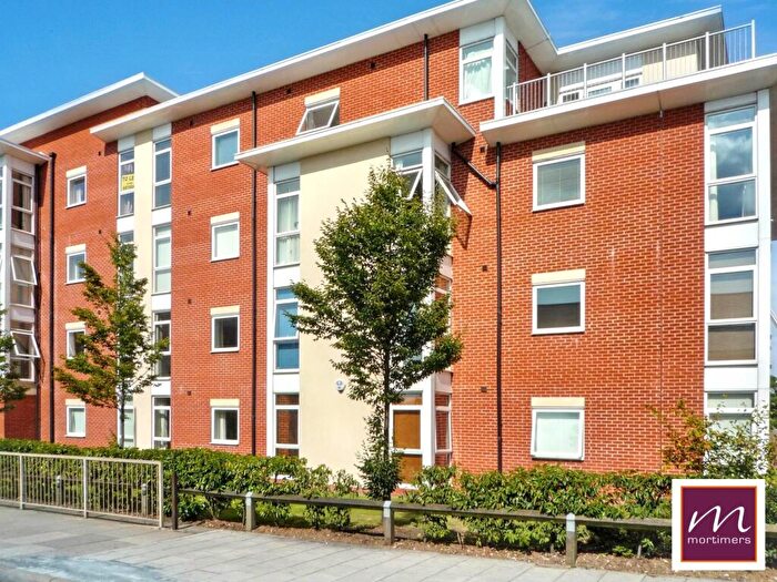 1 Bedroom Flat To Rent In Kerr Place, Aylesbury, HP21