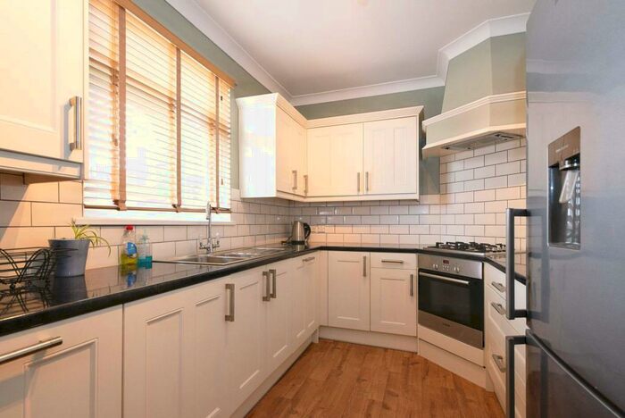 2 Bedroom Apartment To Rent In Cathedral Road, Pontcanna, CF11