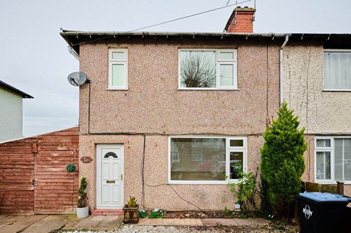 3 Bedroom Terraced House For Sale In Townsend Road, Warwickshire, CV21