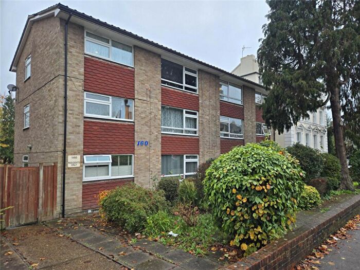2 Bedroom Apartment To Rent In Station Road, Redhill, Surrey, RH1