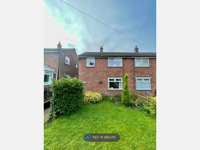 3 Bedroom Semi-Detached House To Rent In Walnut Avenue, Weaverham, Northwich, CW8