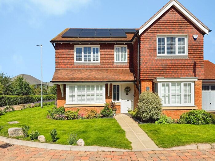 4 Bedroom Detached House For Sale In Hay Meadow, Lenham, Maidstone, Kent, ME17