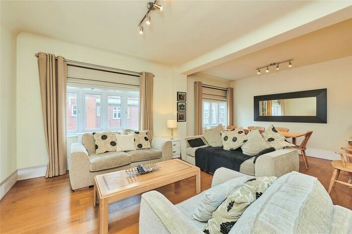 3 Bedroom Flat For Sale In Grove Hall Court, Hall Road, NW8
