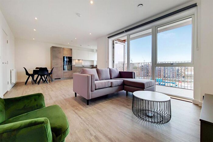 2 Bedroom Apartment To Rent In Fresh Wharf Road, Barking, IG11